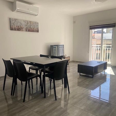 F10 Modern&Bright Apartment in Malta Msida Exterior foto